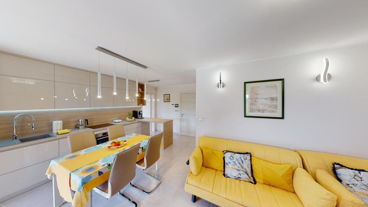 Design Apartment Emerald Viskovo Exterior foto